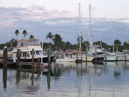 Fort Pierce Marina welcomes the day